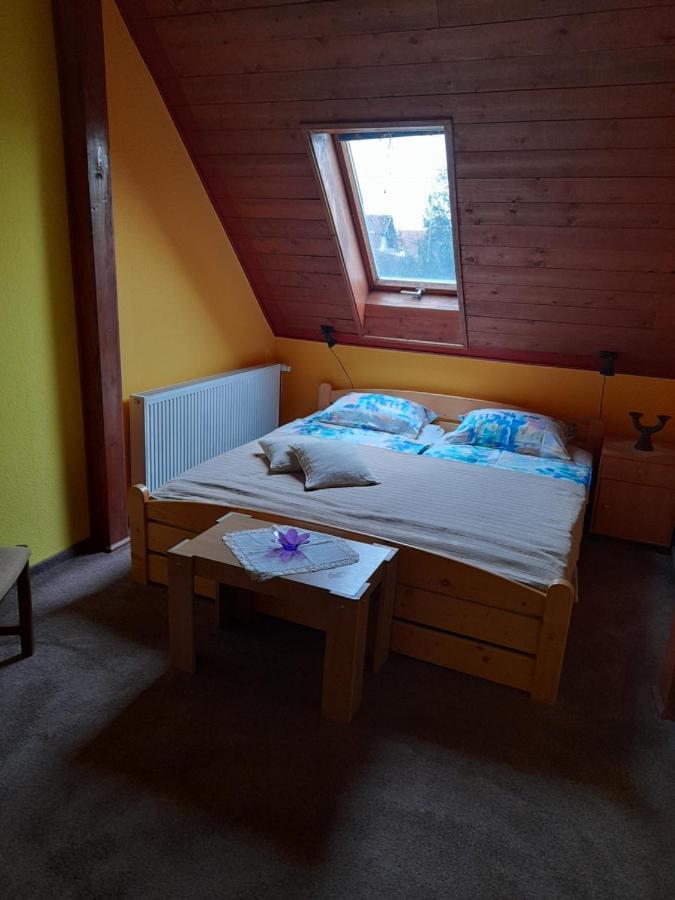 Agave Apartman Velence Exteriör bild