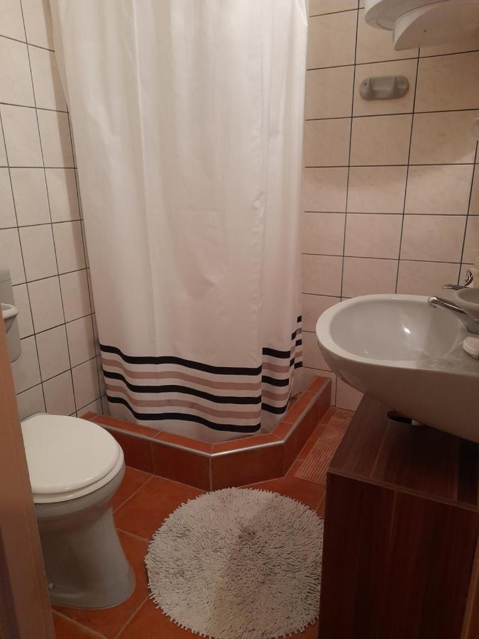 Agave Apartman Velence Exteriör bild