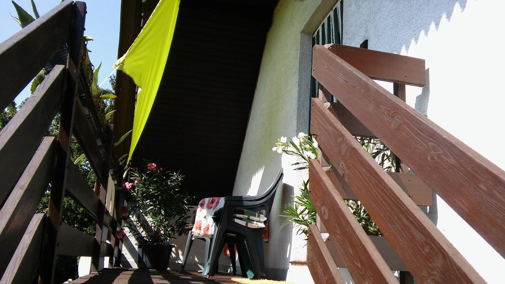 Agave Apartman Velence Exteriör bild